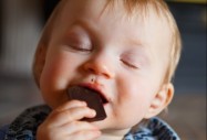 Шоколадът регулира мастните натрупвания