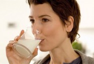 Млякото включва антиоксидантната защита за мозъка
