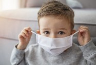 Защо коронавирусът щади децата