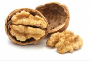 Орехи пазят от диабет тип 2