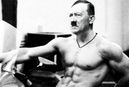 Хитлер е боледувал от деформация на гениталиите