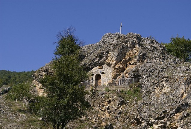 Скалният параклис