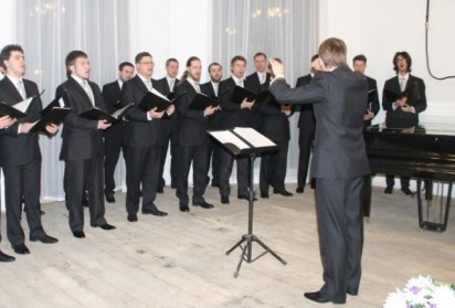 Учени: Онкоболните да пеят в хор